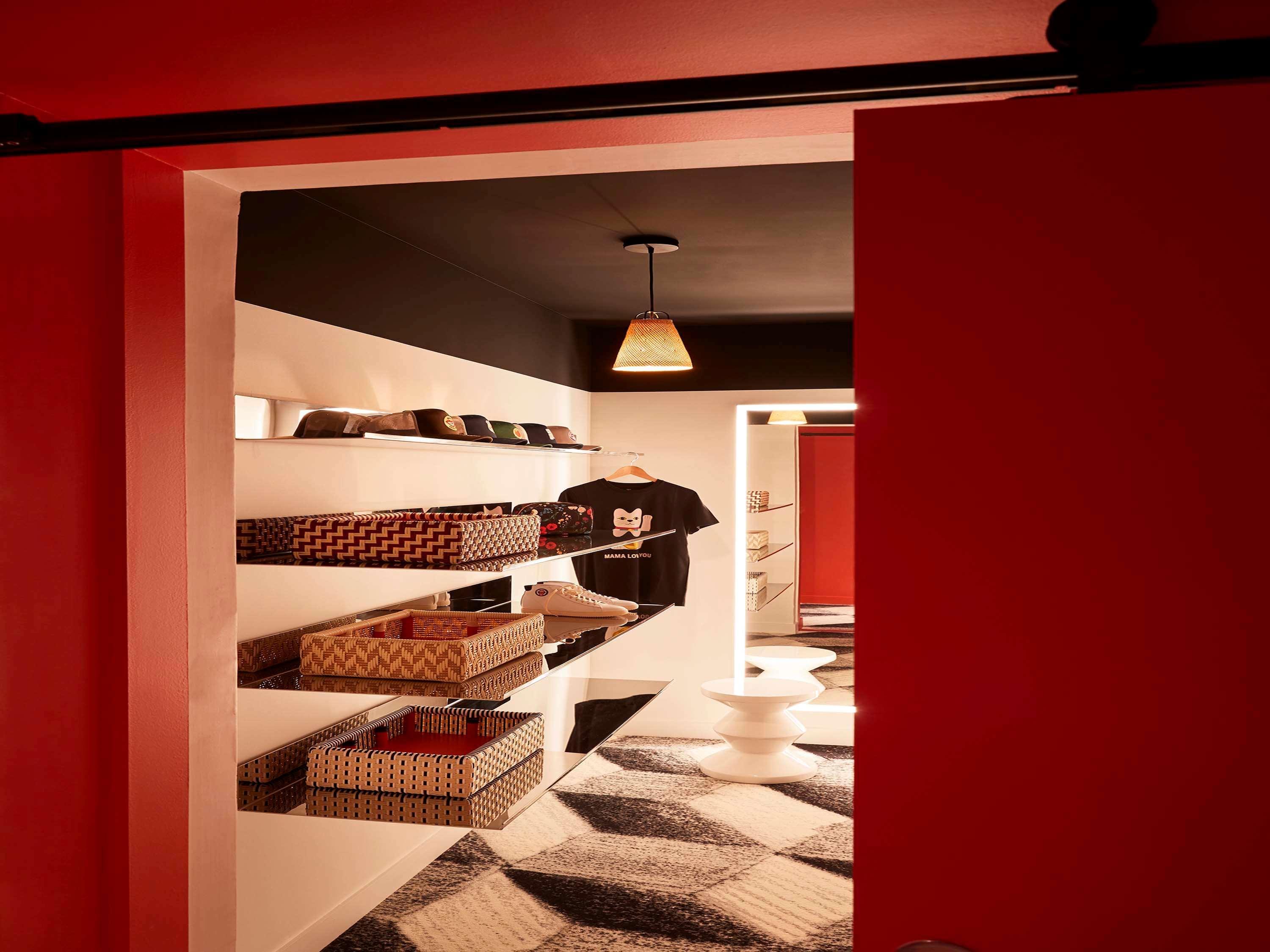 Hotel Mama Shelter 4*