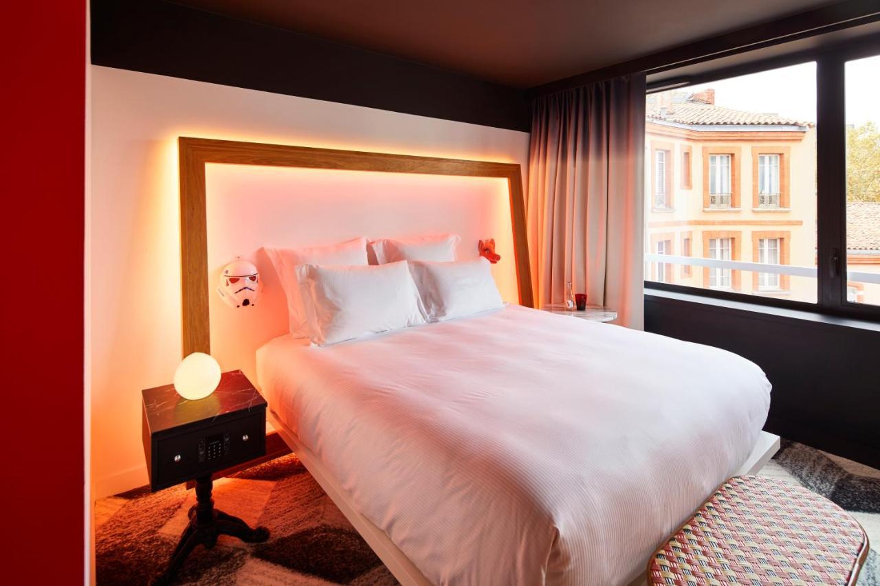 Mama Shelter Hotel 4*