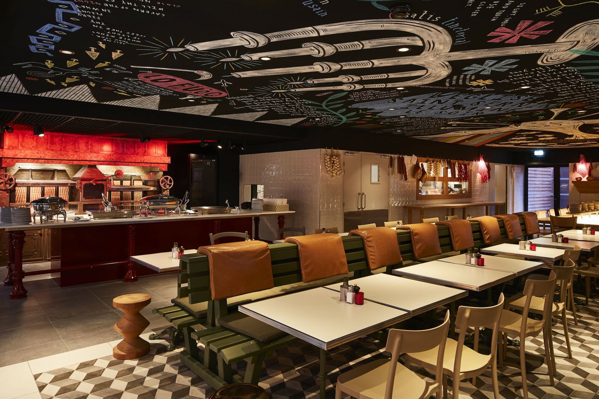 Hotel Mama Shelter 4*